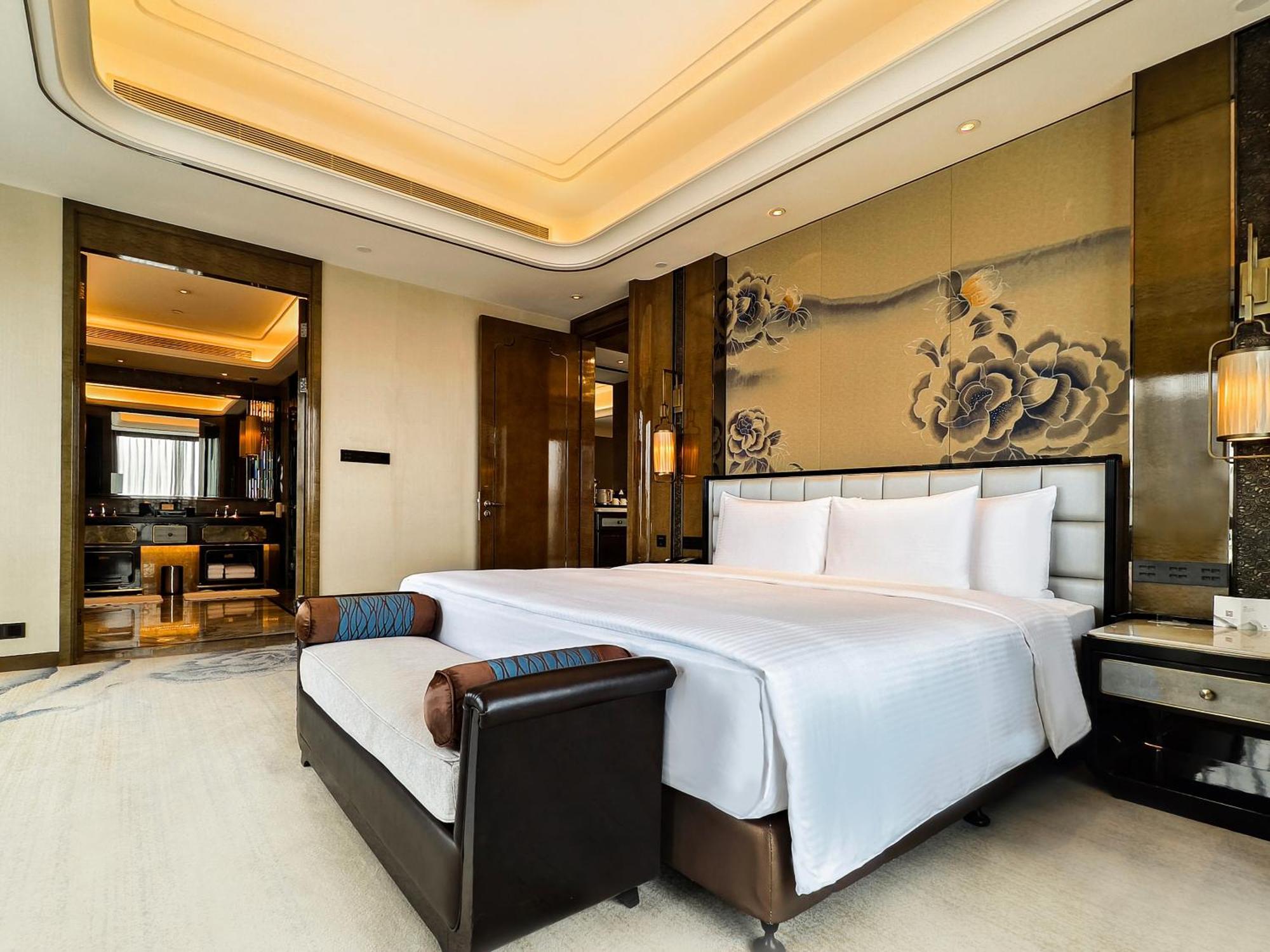 Wanda Vista Kunming Hotel Bagian luar foto