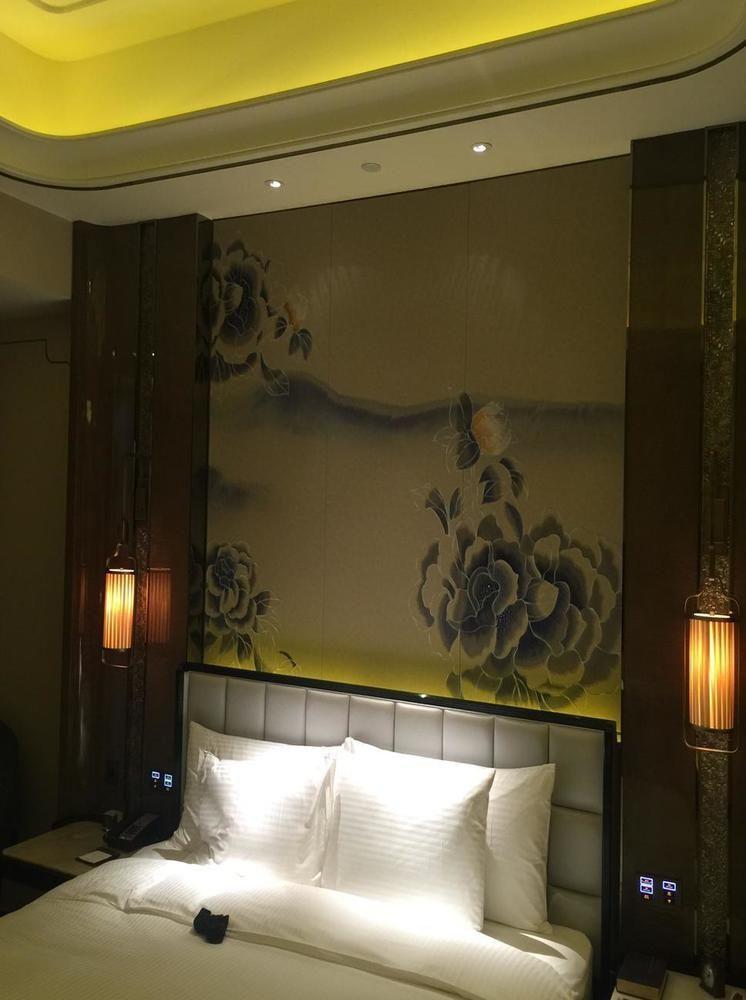 Wanda Vista Kunming Hotel Bagian luar foto